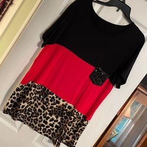 Ladies blouse with sparkly pixels size 1X